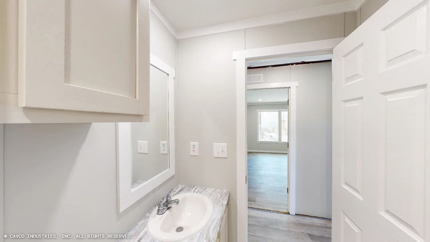 Matterhorn ii bathroom home features