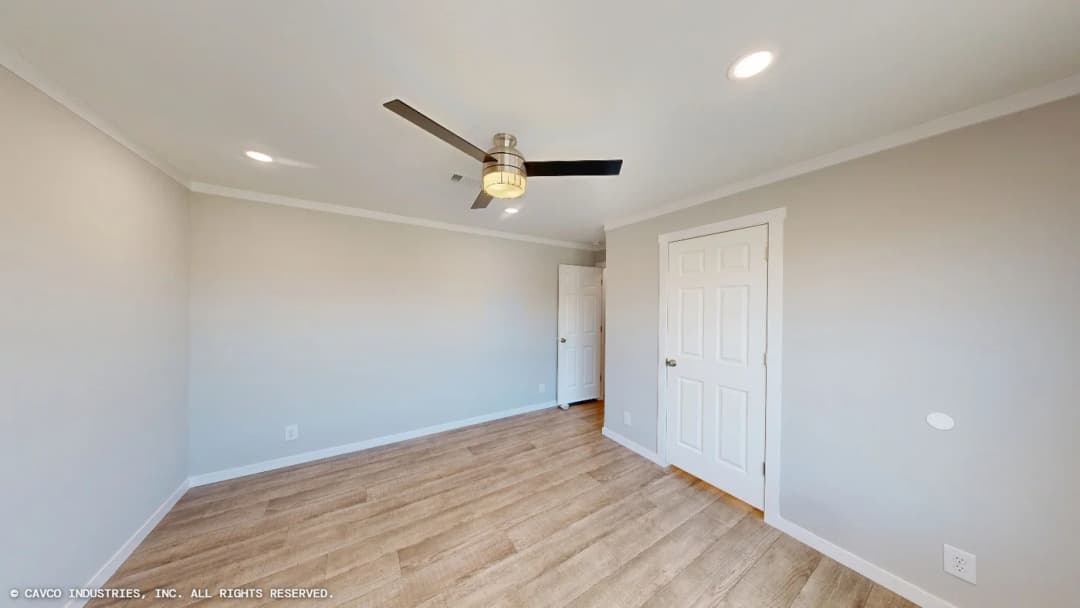 Everest bedroom home features