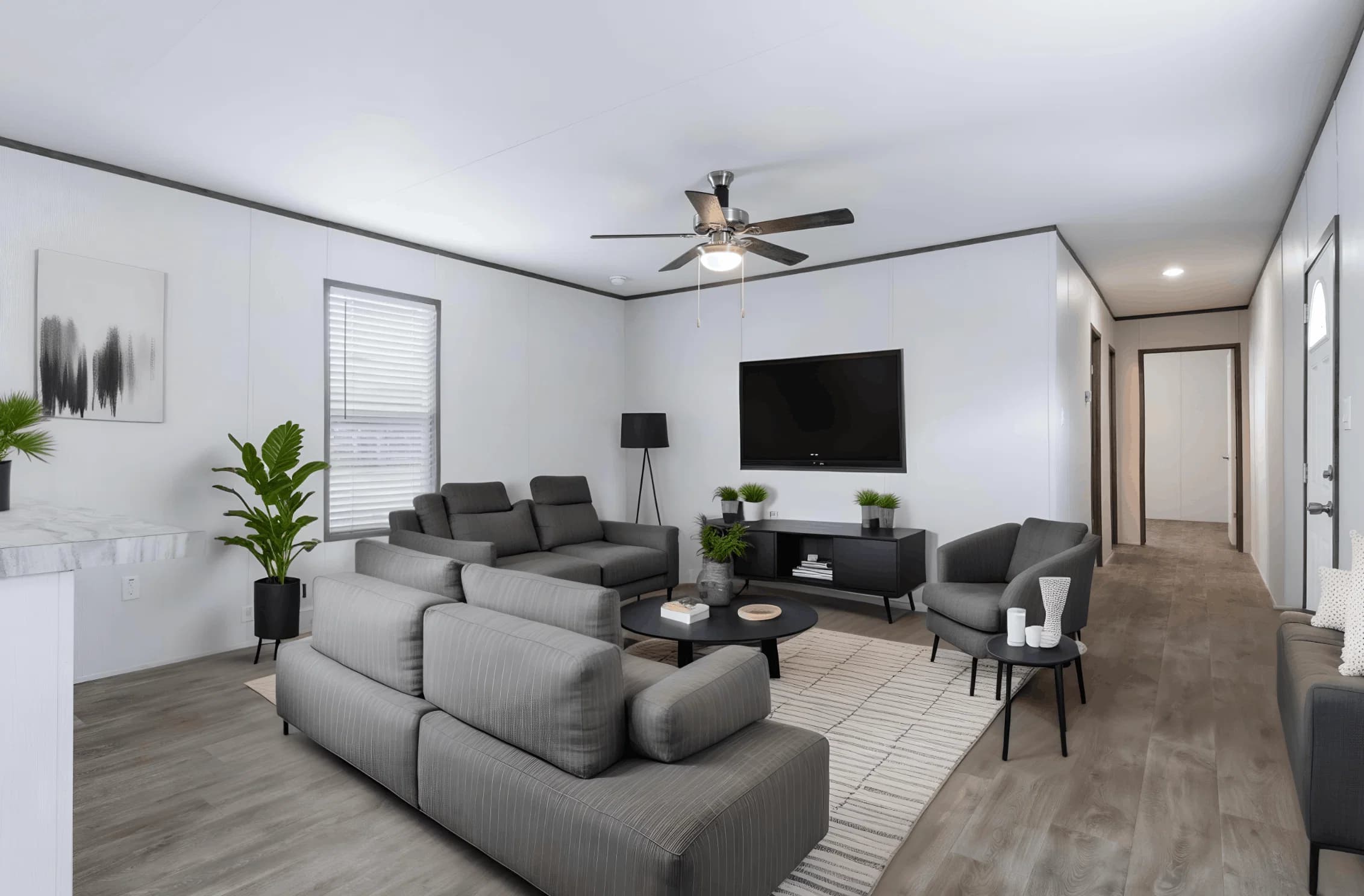 Atlantis interior home features