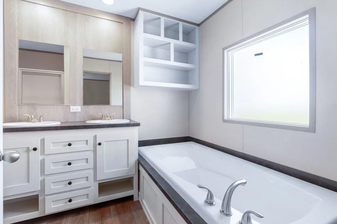 Anniversary 16602a bathroom home features