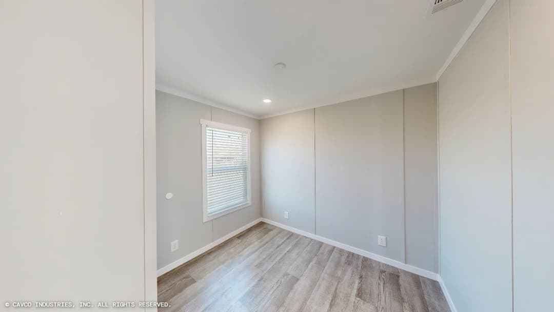 Everest bedroom home features