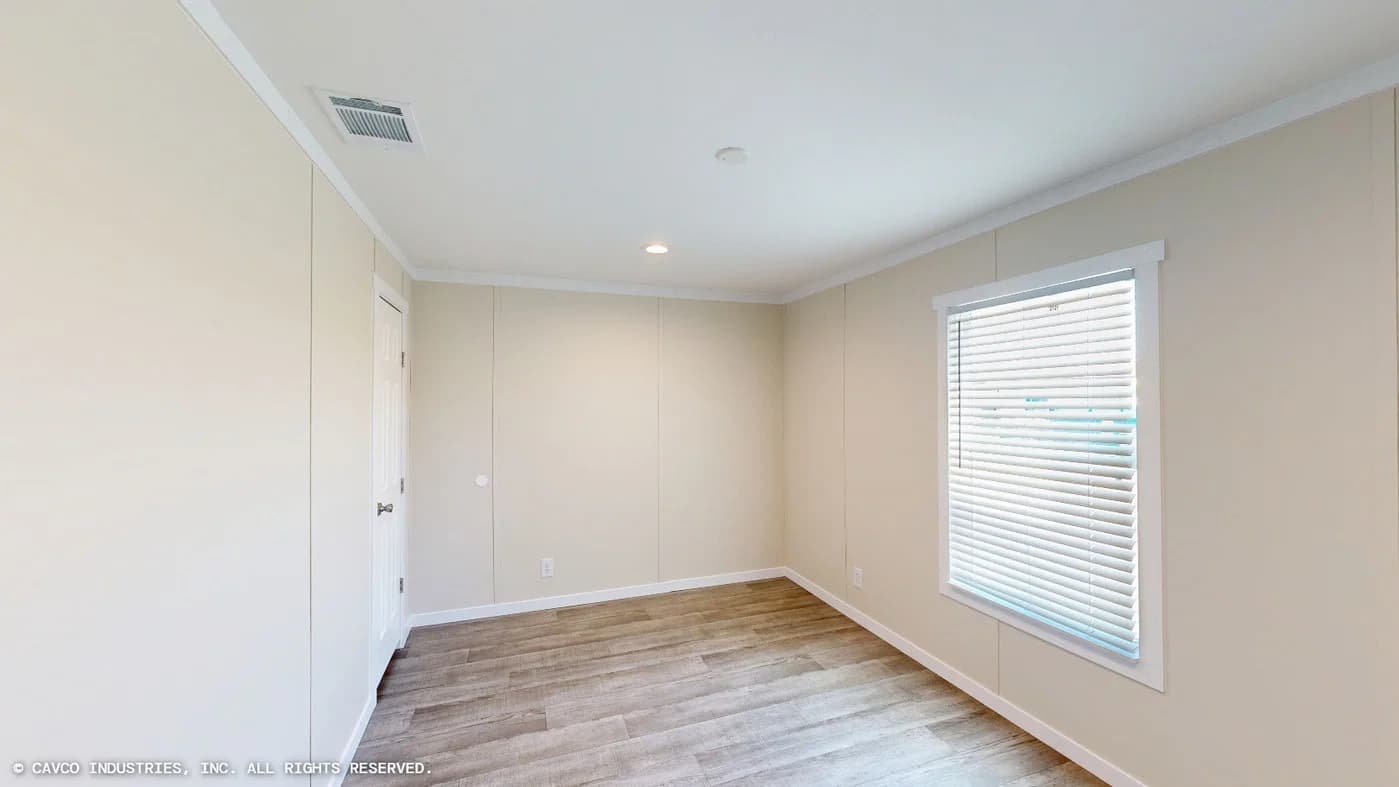Overlook bedroom home features