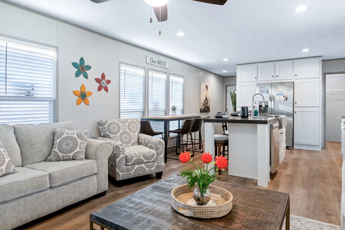Resolution 16763x interior home features