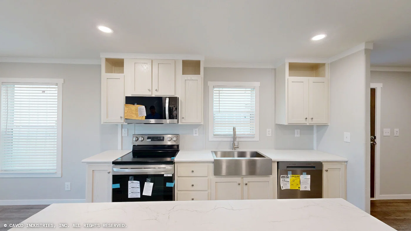 Everest kitchen and hero home features