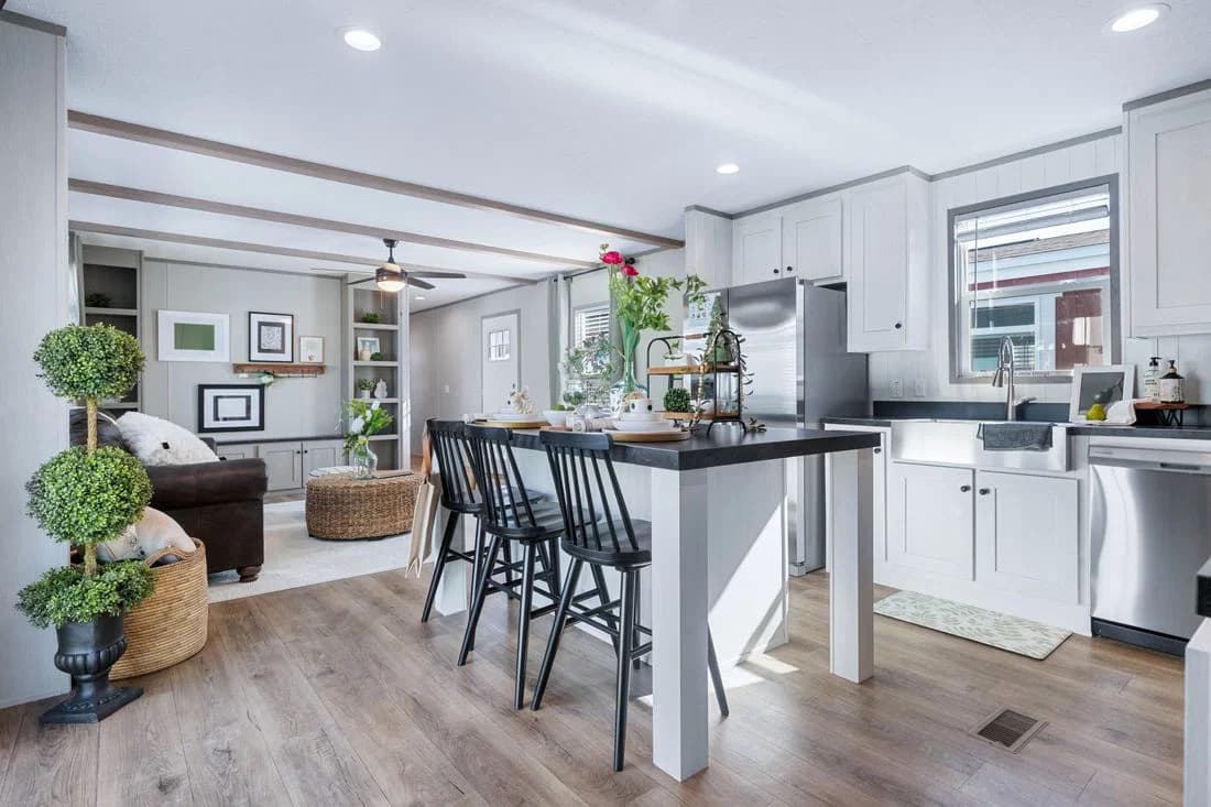 Anniversary 16763i kitchen home features