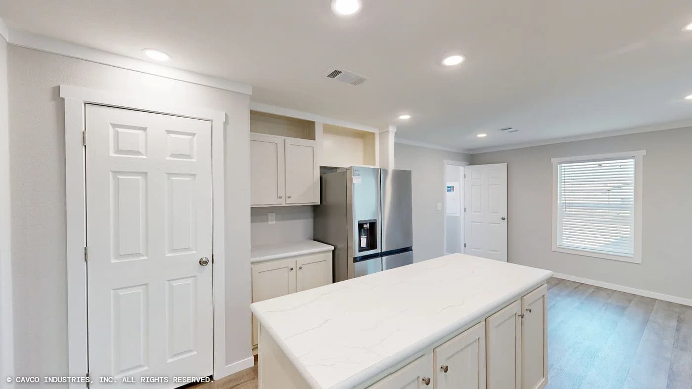 Everest kitchen home features