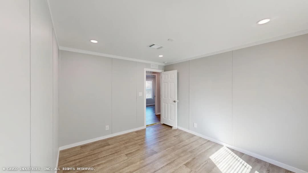Everest bedroom home features