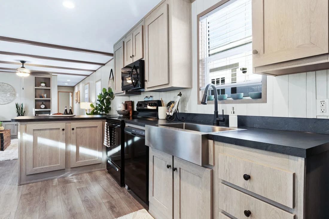 Anniversary 16763a kitchen home features