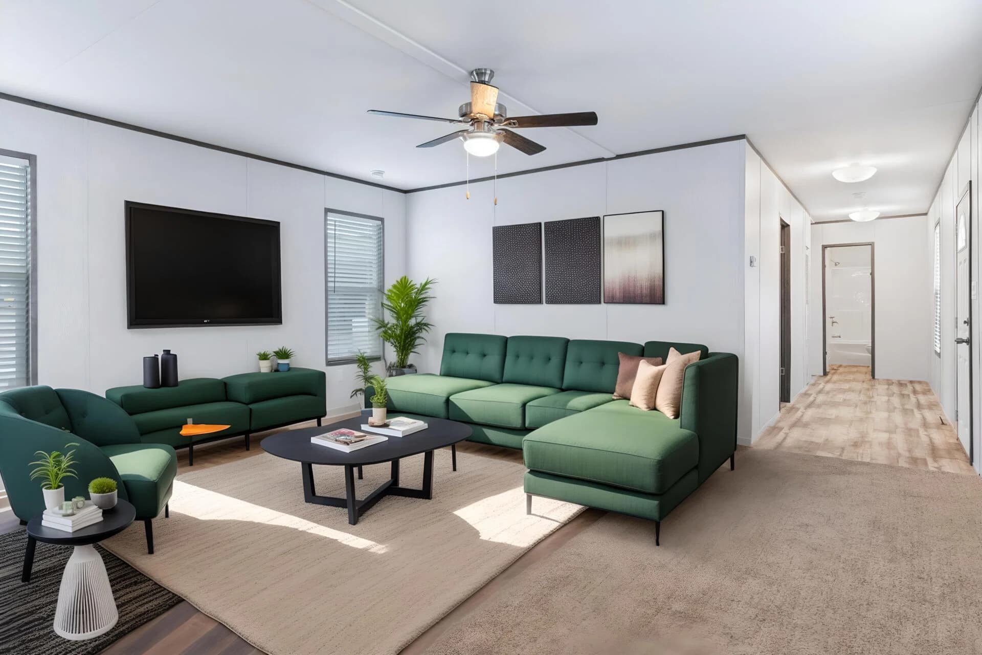 The cuatro interior home features