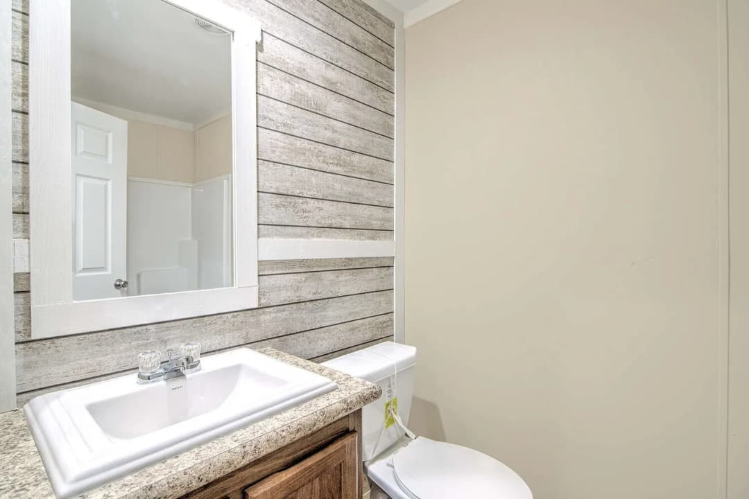 Mckinley bathroom home features
