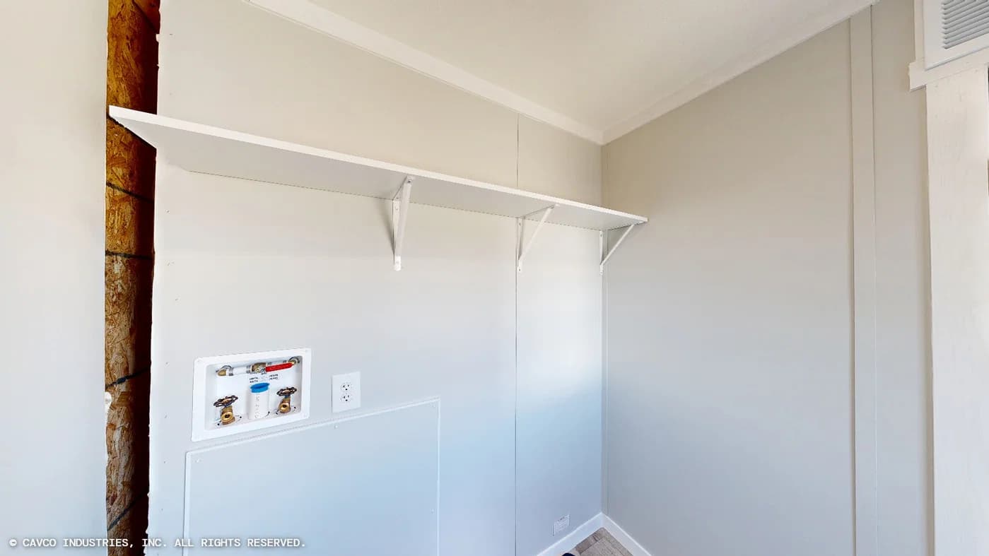 Everest interior home features