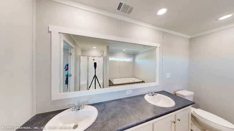 Everest bathroom home features