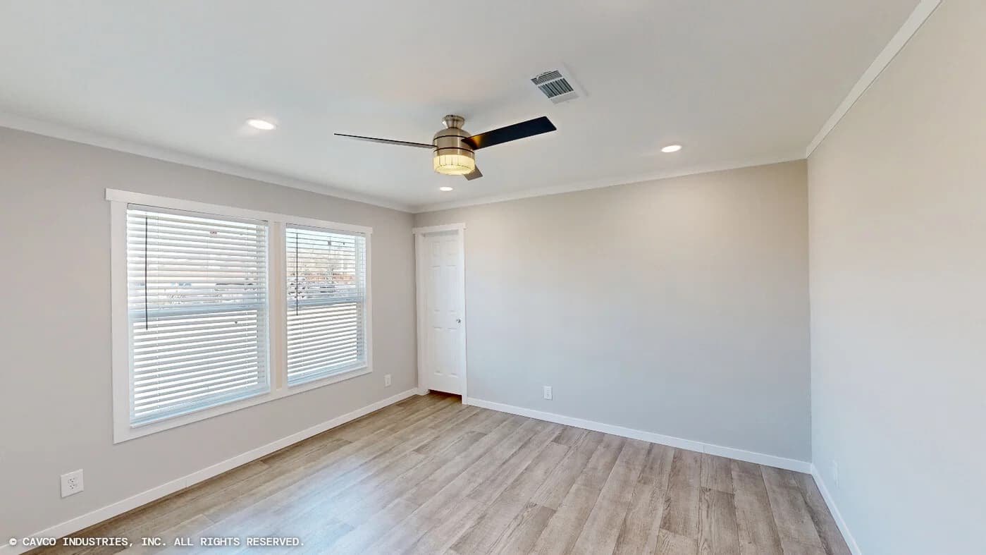 Everest bedroom home features