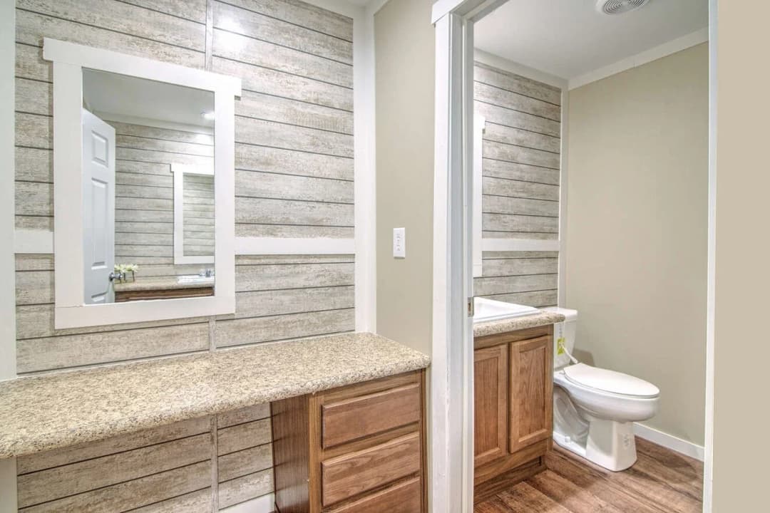 Mckinley bathroom home features