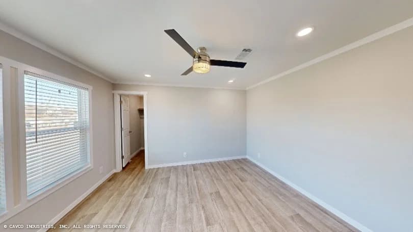 Everest bedroom home features