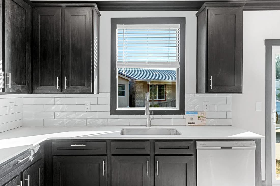 The sierra kitchen home features