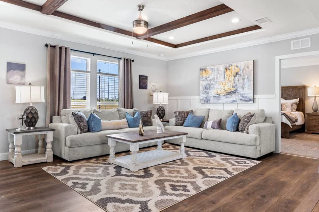 El capitan interior home features