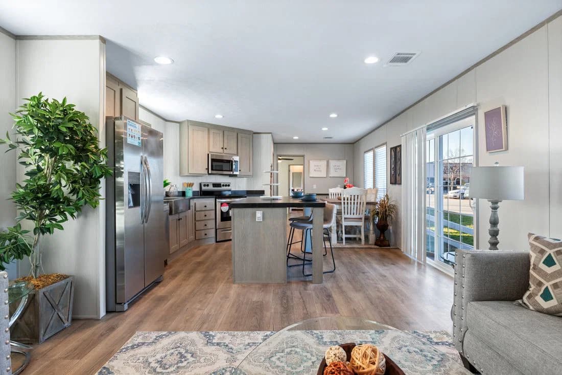 Resolution 16763j interior home features