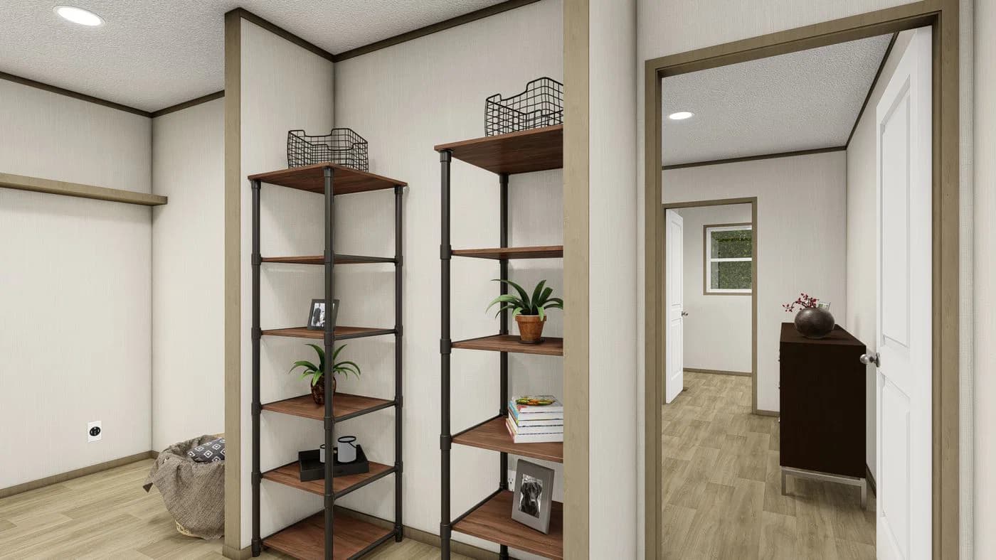 Mariner interior home features