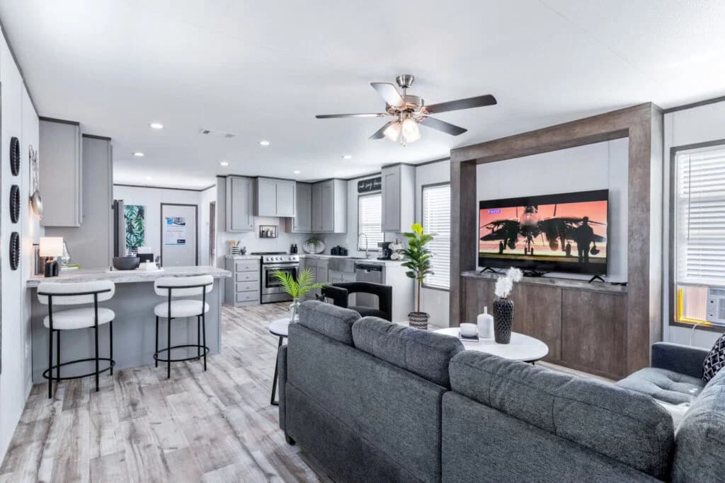 Oakmont interior and hero home features
