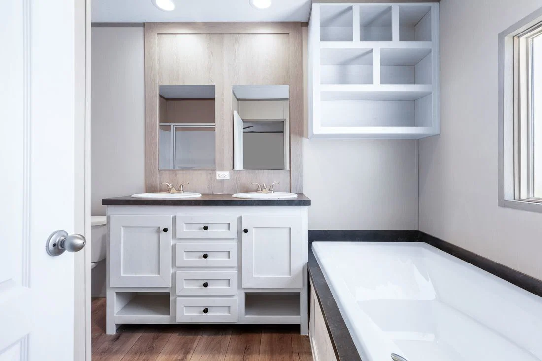 Anniversary 16602a bathroom home features