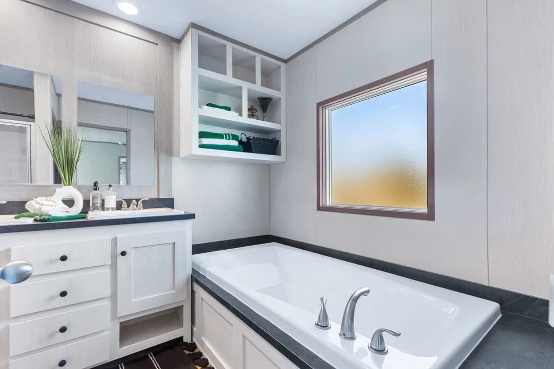 Anniversary 16763i bathroom home features