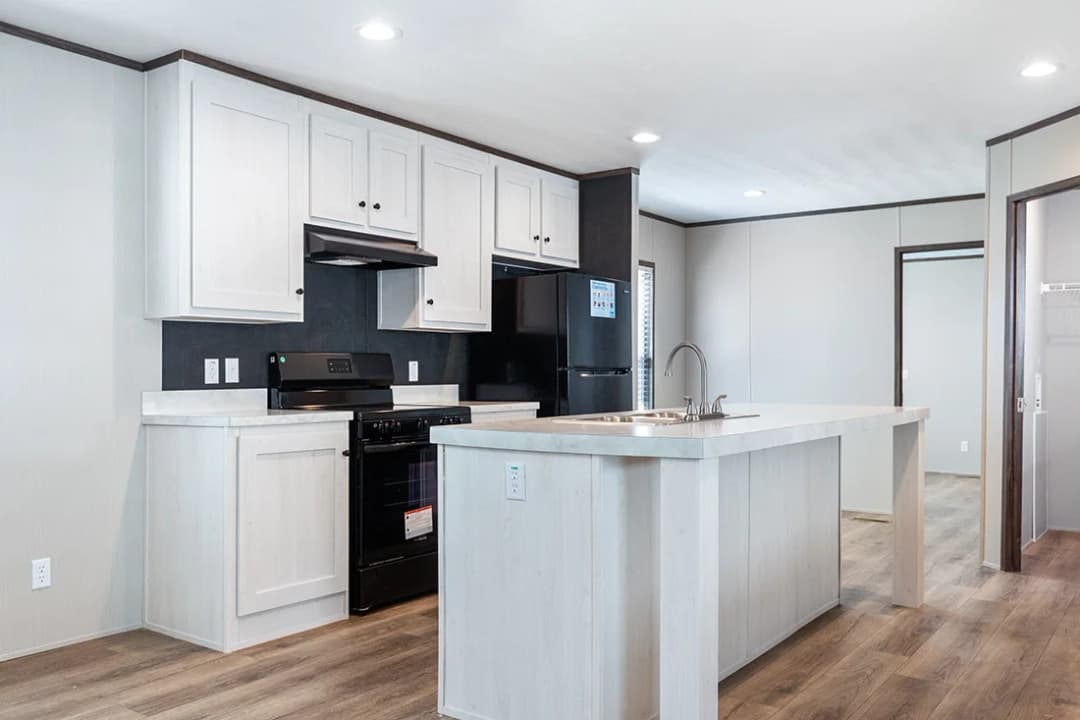 Select 16723b kitchen home features