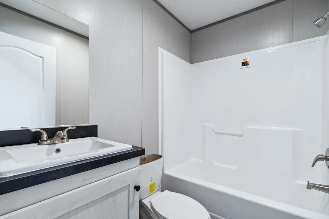 Resolution 16682x bathroom home features
