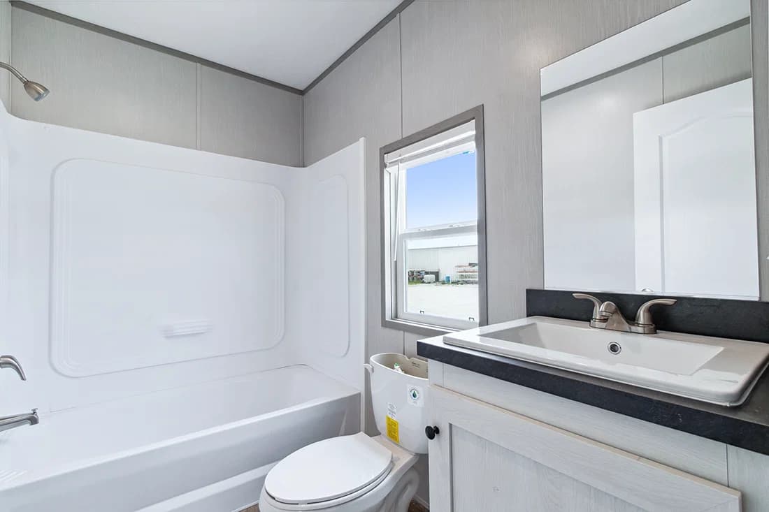 Anniversary 16682f bathroom home features