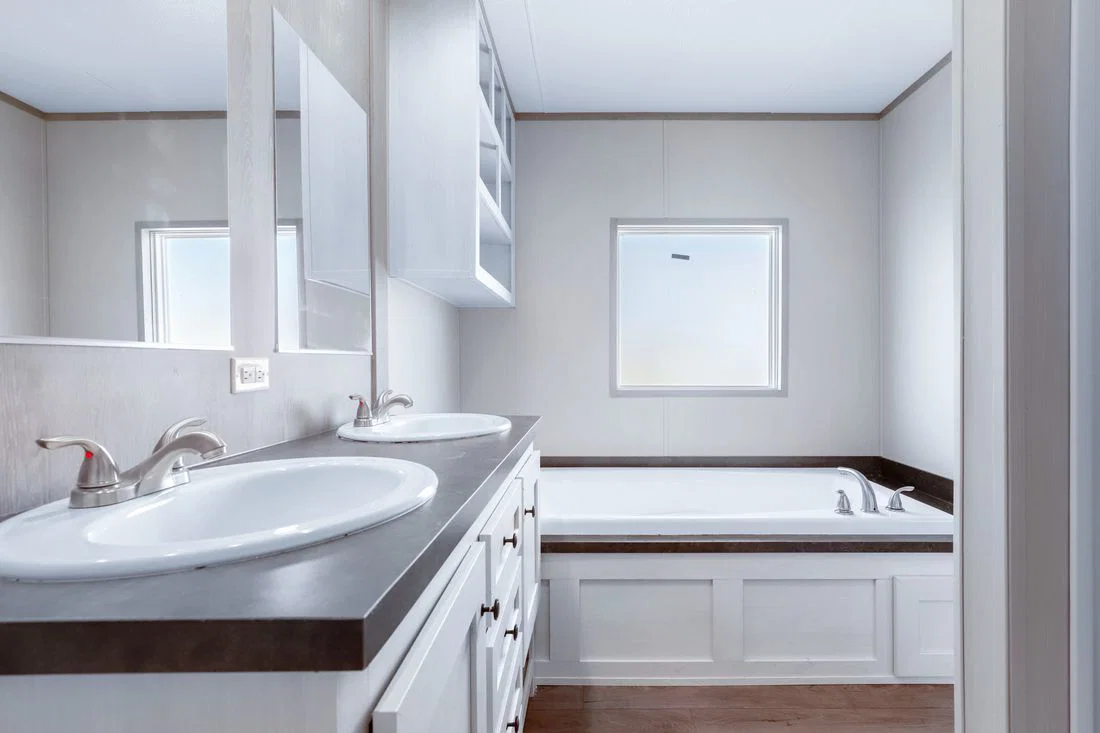 Anniversary 16602a bathroom home features
