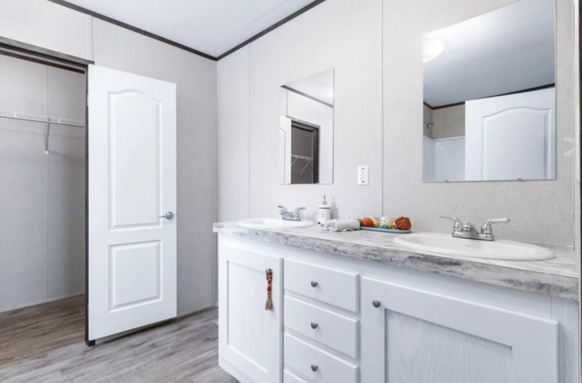 The nassau bathroom home features