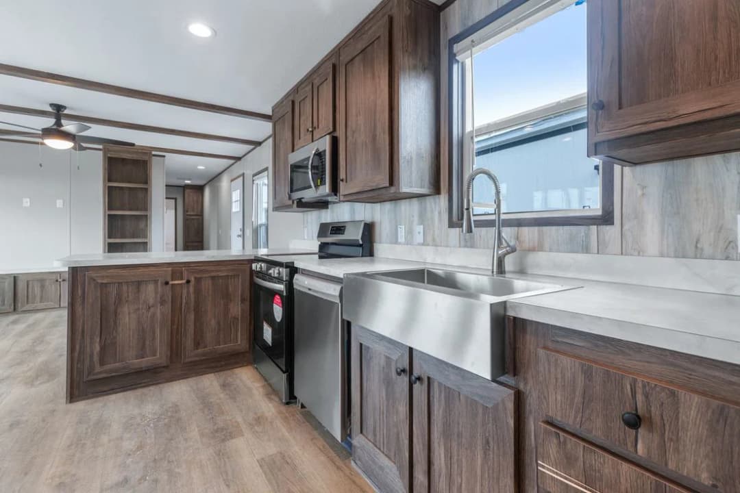 Anniversary 16683b kitchen home features