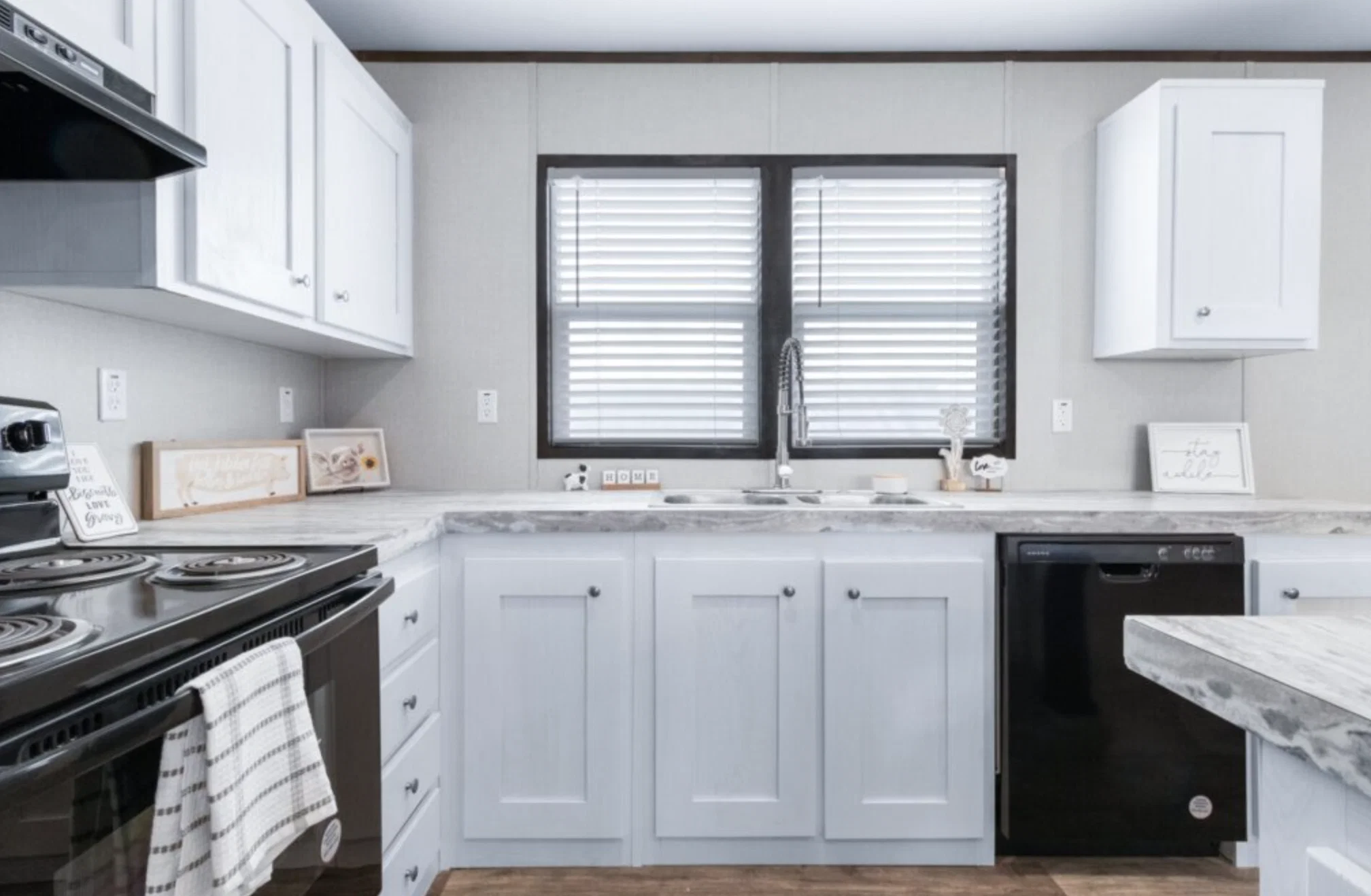 The nassau kitchen home features