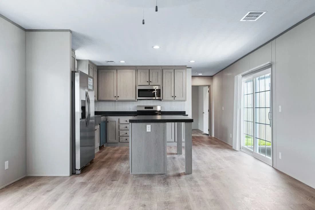 Resolution 16763h kitchen home features