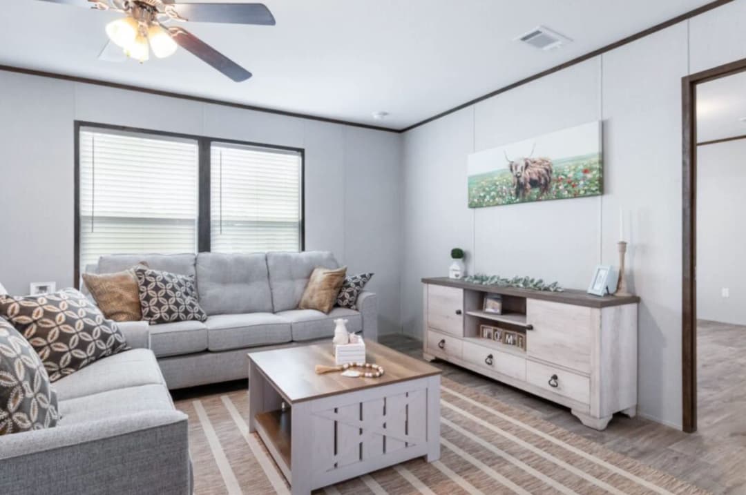 The nassau interior home features