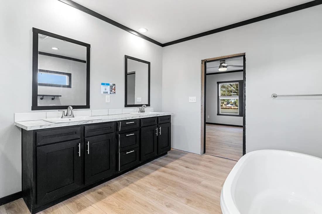 The sierra bathroom home features