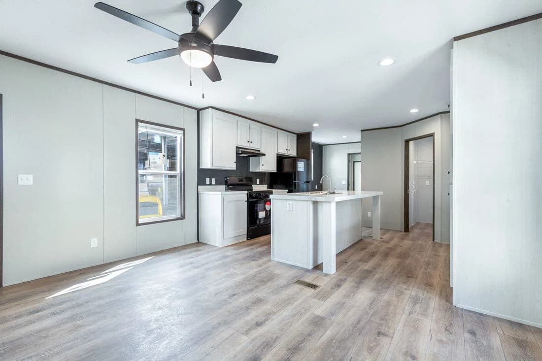 Select 16602s interior home features